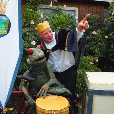 TheaterToefte_Foschkoenig-Fahrradtheater1